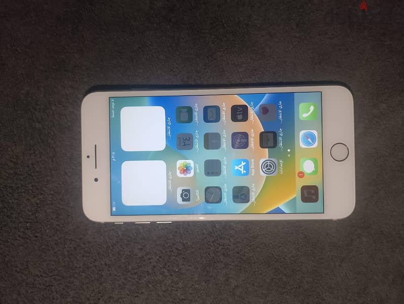 Apple - iPhone 8 Plus 1