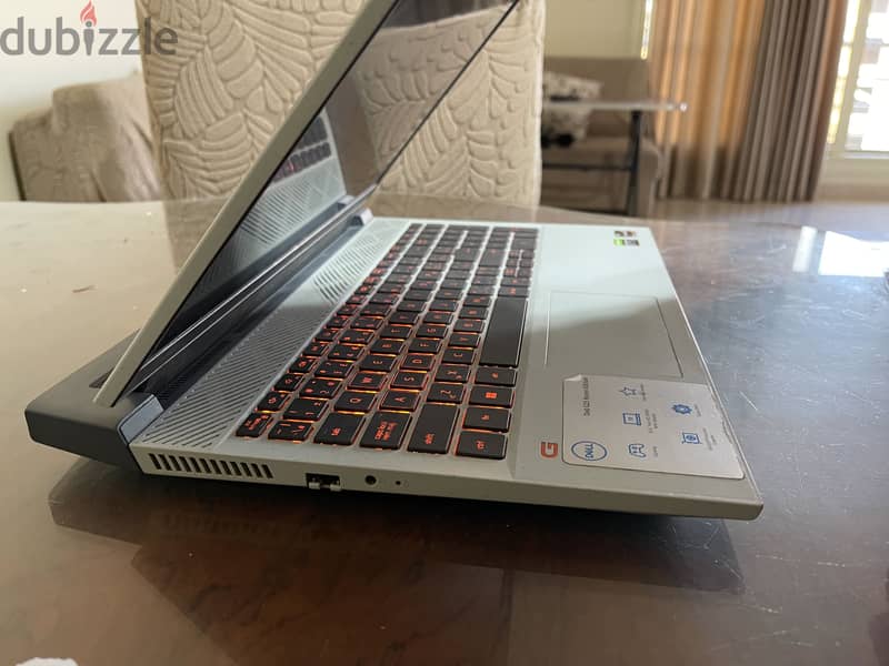 Dell G15 2