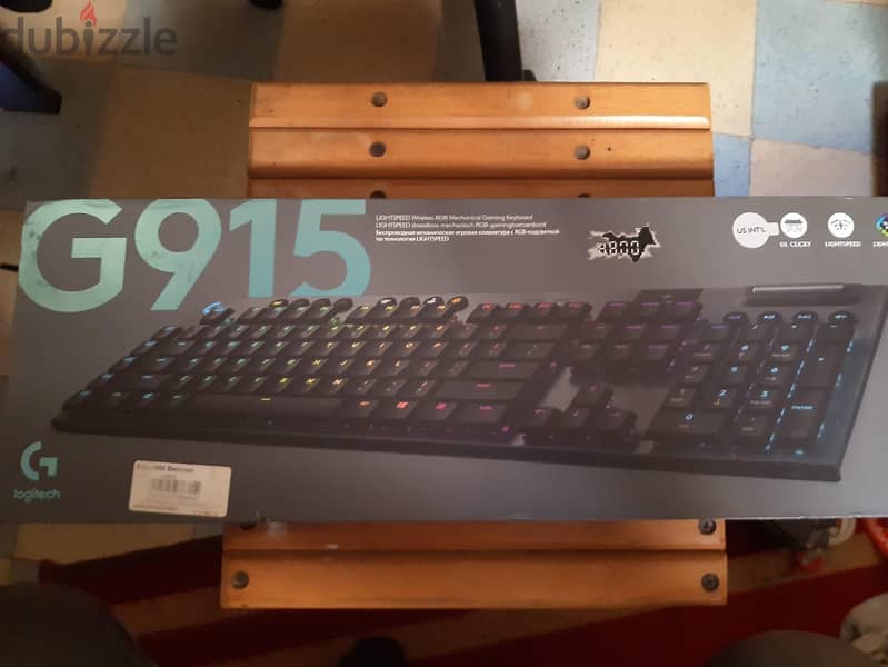 Keyboard Logitech G915 1