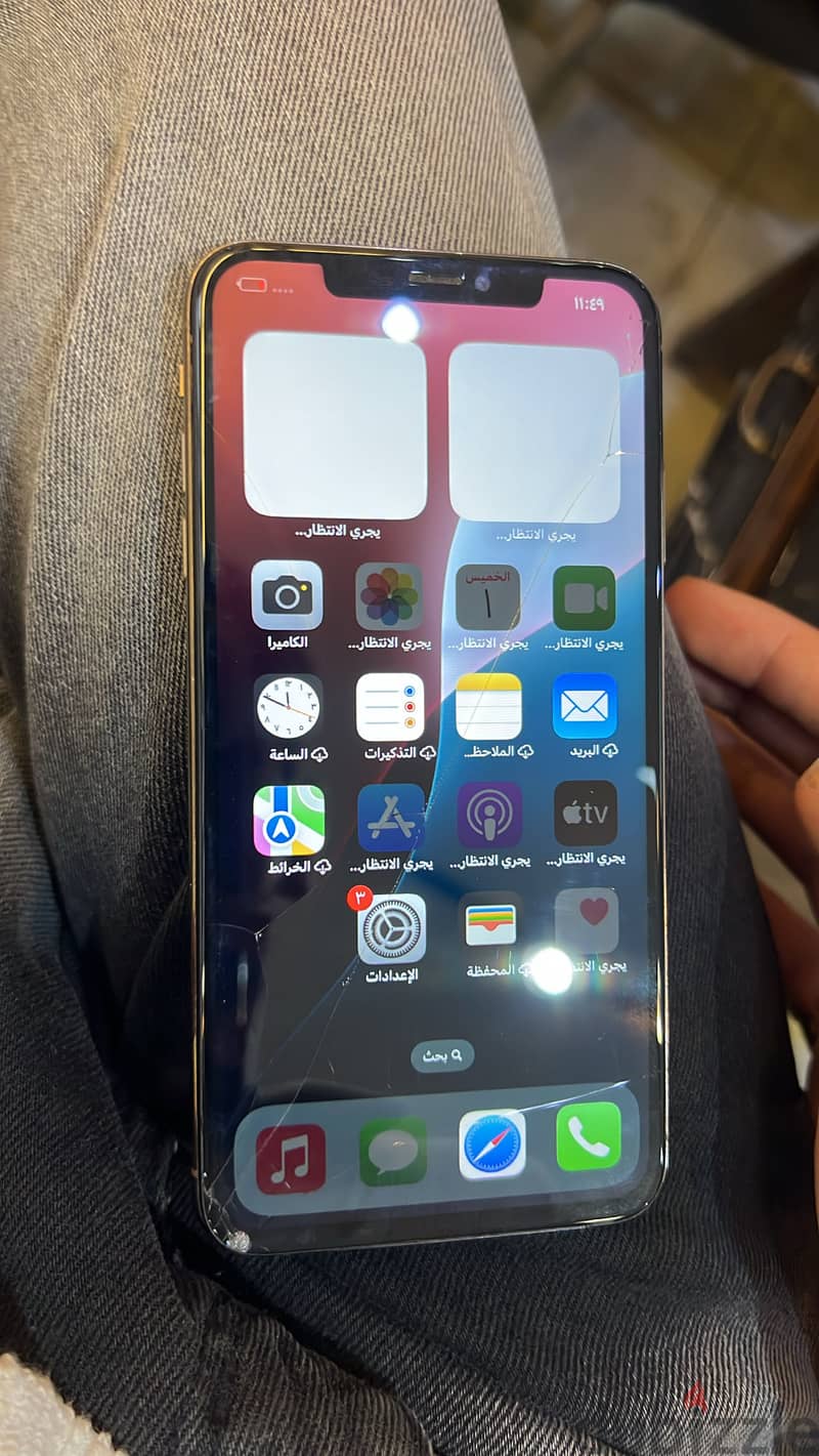 Apple - iPhone XS Max 1