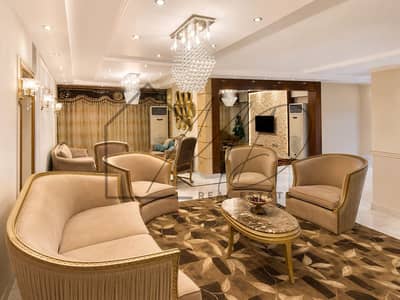 Apartment for sale in Smouha with an area of 260m