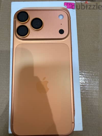 آبل - آيفون 17 برو ماكس