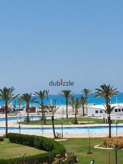 For sale a palace in the North Coast in Marsilia Beach4 directly by the sea