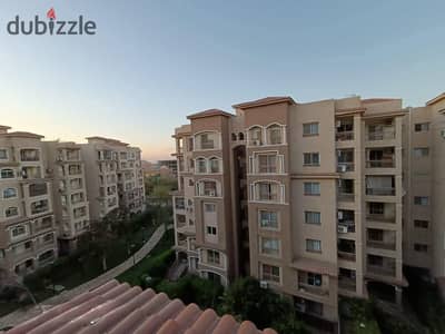 Apartment 175m², model 300, for sale in Madinaty B2, excellent location, special finishing, and on a typical floor, at the best price.