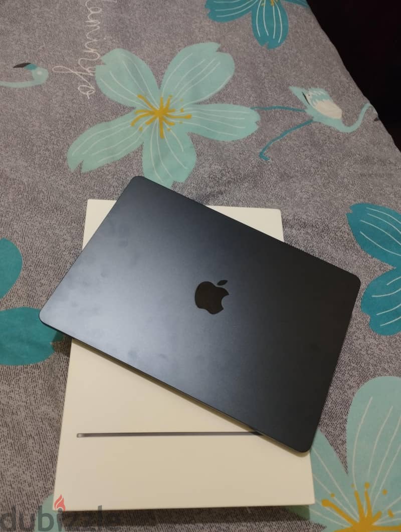 Macbook M2 air 1