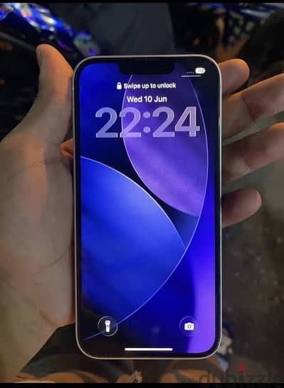 Apple - iPhone 13
