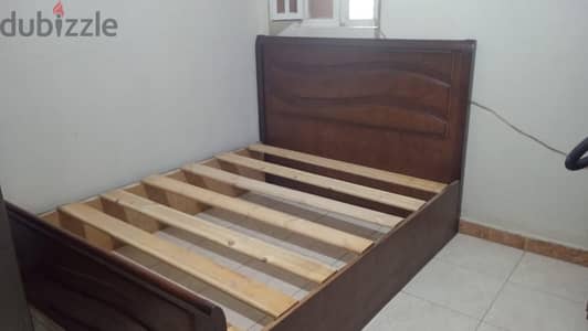 سرير نوم زان احمر 160سم جديد