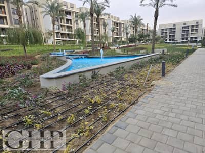 Apartment with Garden for sale Fifth Square - Al Marasem