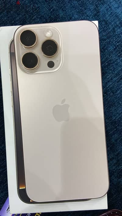 Apple - iPhone 16 Pro Max