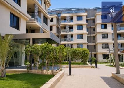 استلم شقتك متشطبه بالكامل بالتكييفات لوكيشن مميز و فيو مفتوح بمقدم 5% بس في كوباوند باديه بالم هيلز