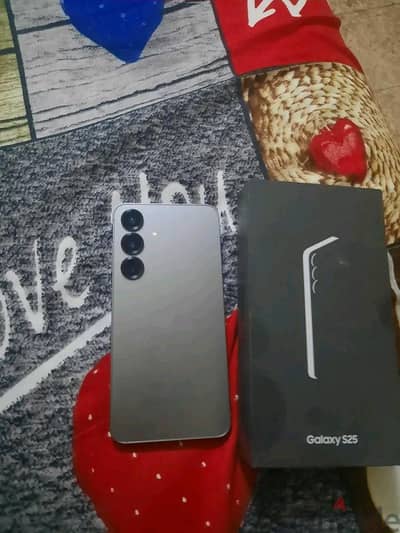 Samsung S25 للبدل فقط