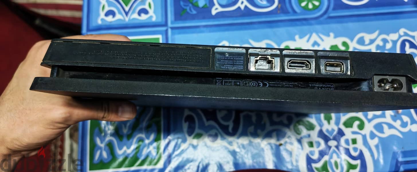 Ps4 1t slim 4