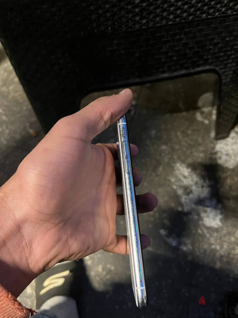 Apple - iPhone X 2