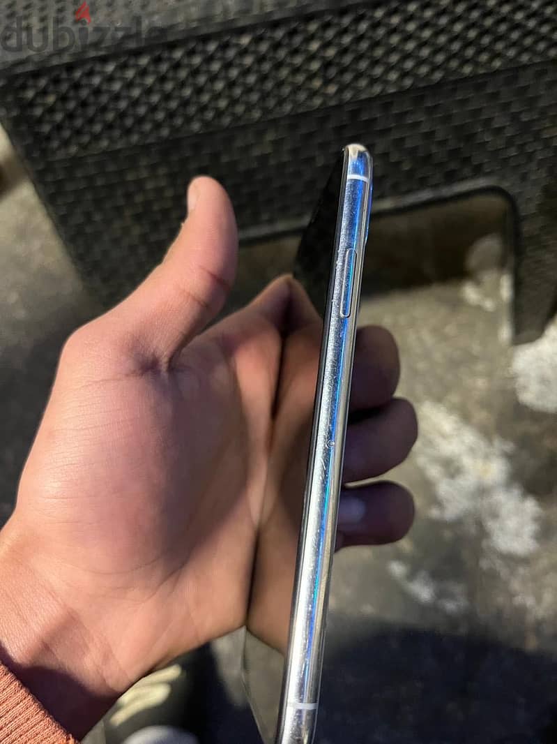 Apple - iPhone X 3