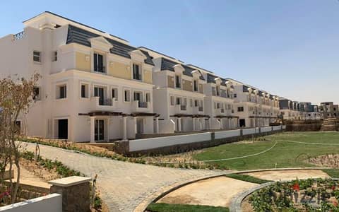 Town House For sale delivery 2027 in installments Mountain View Chillout Park - October
