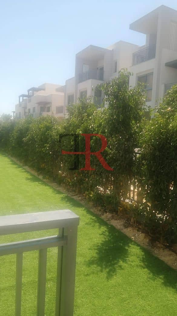 تاون هاوس بـ٣ غرف نوم في مراسي، صورة ١٠ من ١٤