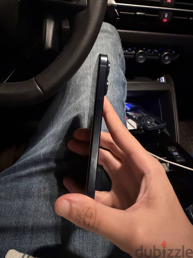 Apple - iPhone 15 Pro 4