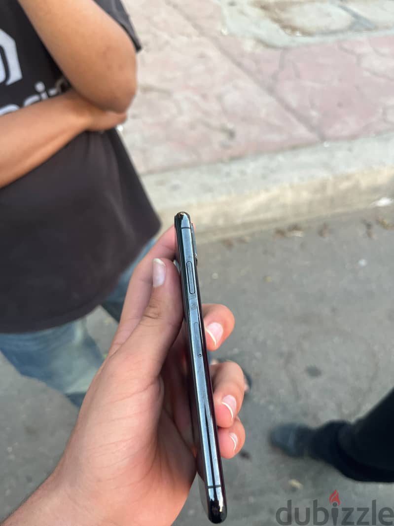 آبل - آيفون اكس 1