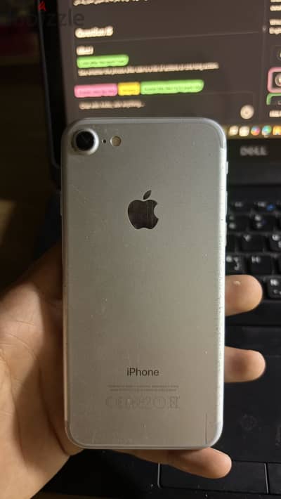 Apple - iPhone 7