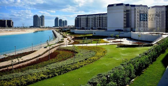 استلام فوري متشطب باقل نسبة استلام في الساحل الشمالي 15% شقه غرفتين 158م sea view في مزارين العالمين الجديدة بسعر !! - mazarine new alamein