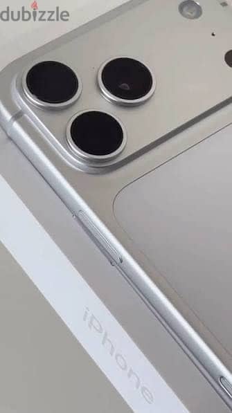 Apple - iPhone 17 Pro Max 1