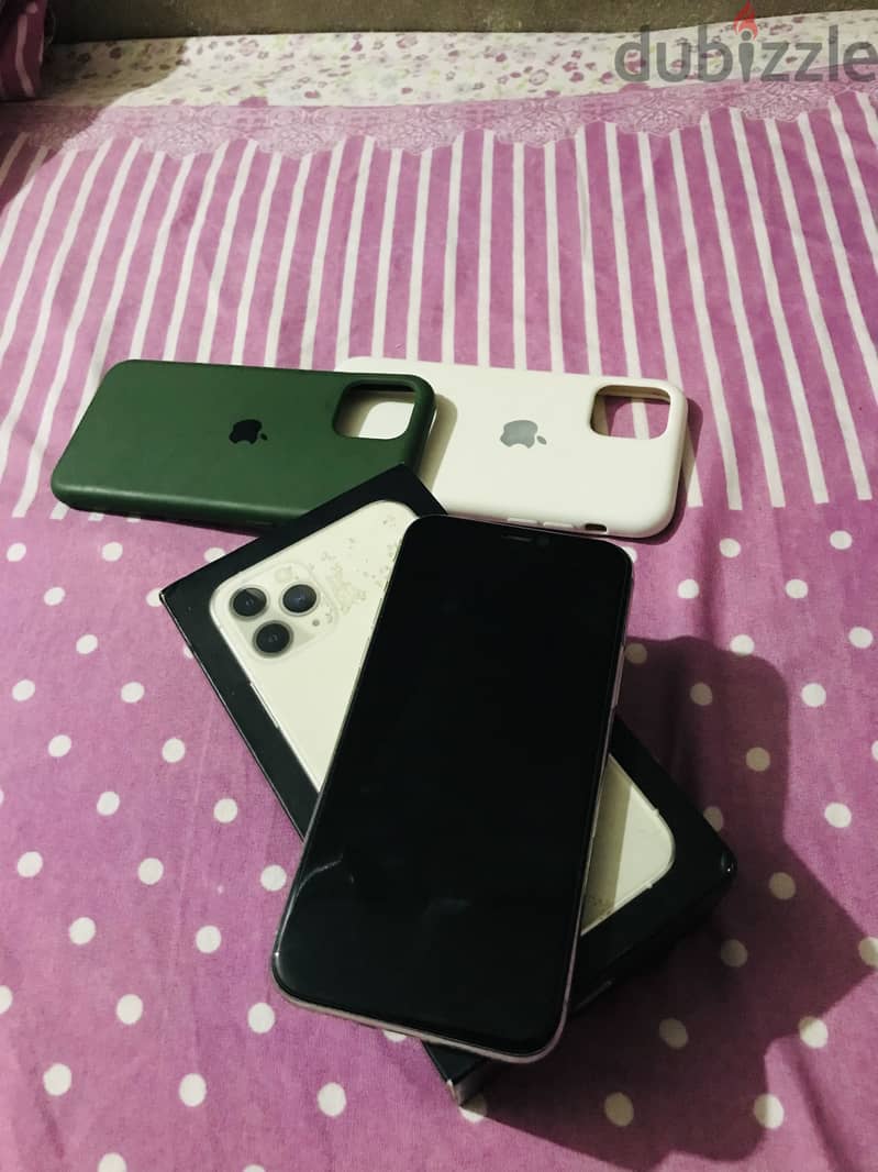 Apple - iPhone 11 Pro 1