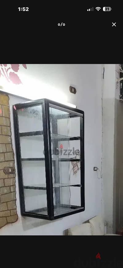 فاترينه الموتال في زجاج بحاله ممتازه
