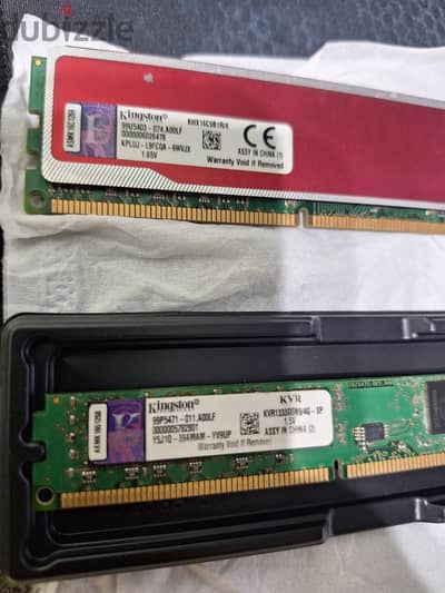 رامتين DDR3 كينجستون Kingston HyperX Red  الواحده 4 جيجا ممتازين للبيع