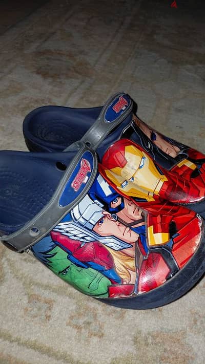 Marvel original crocs size 35