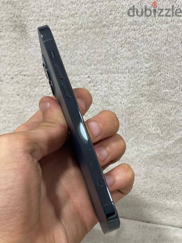iphine 12 pro 6