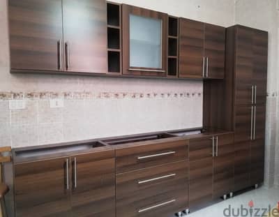 مطبخ بطبقه أتش بي ال