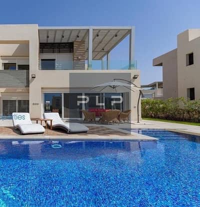 Villa for sale in Lagoon View, ready to move, at the lowest price on the market in Hacienda Bay Village