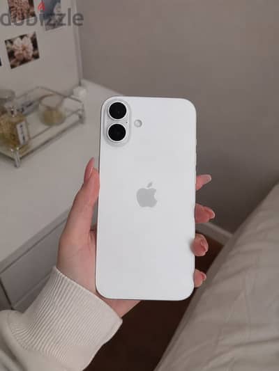آبل - آيفون 16 بلس