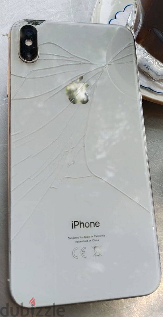 Apple - iPhone XS Max 1