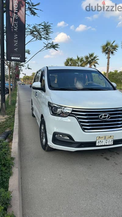 شركة البنان للسياحة فان للإيجار  اتش وان تويوتا هاي إس عائلي