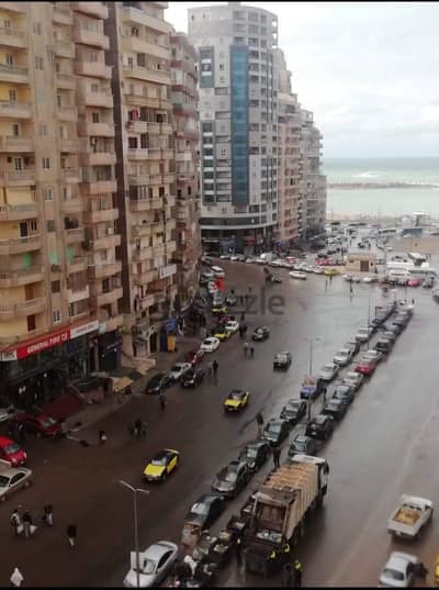 سيدي بشر محمد نجيب من جمال عبد الناصر
