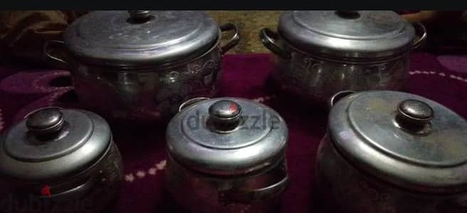 طقم حلل(5قطع) المونيوم  تقيل جدا الماني حفر ليزر  وارد السعودية