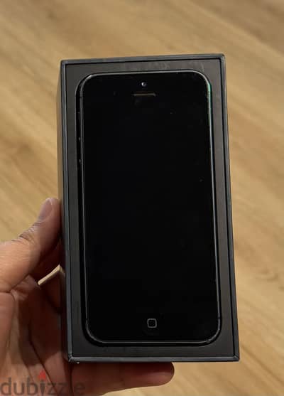 Apple - iPhone 5