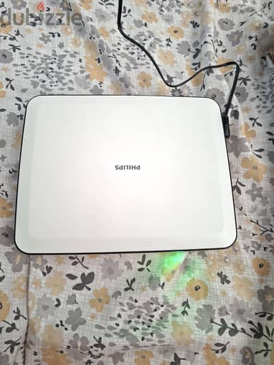Philips Portable DVD Player PD7030/98 7 بوصة - حالة ممتازة جديد لم يست