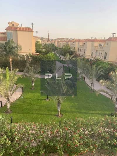 تاون هاوس للبيع استلام فوري جاهزه علي السكن باقل سعر في السوق في كمبوند فيلينو القاهره الجديده التجمع الاول