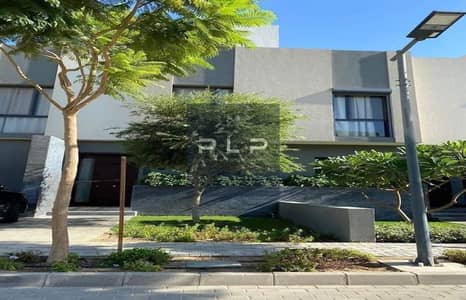 town house resale corner fully finished for sale in Al Burouj Compound El Shorouk under market price town house resale corner fully finished for sale in Al Burouj Compound El Shorouk under market price