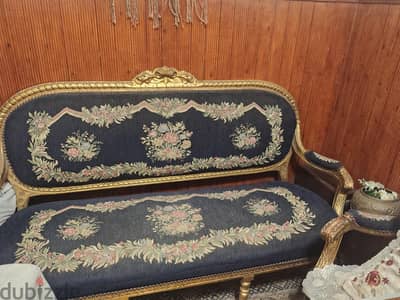 اثاث قديم
