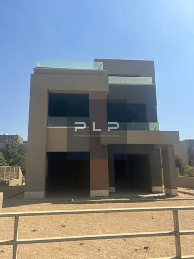 فيلا مستقلة للبيع في بالم هيلز قطاميه اكستنشن (PK2) | Type Y2 | موقع مميز وإطلالة مفتوحة