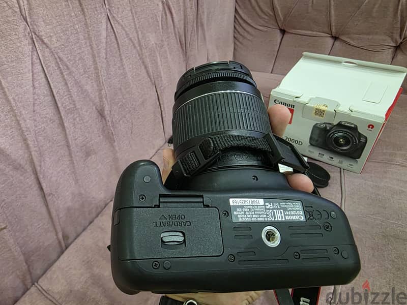 canon 2000 D 3