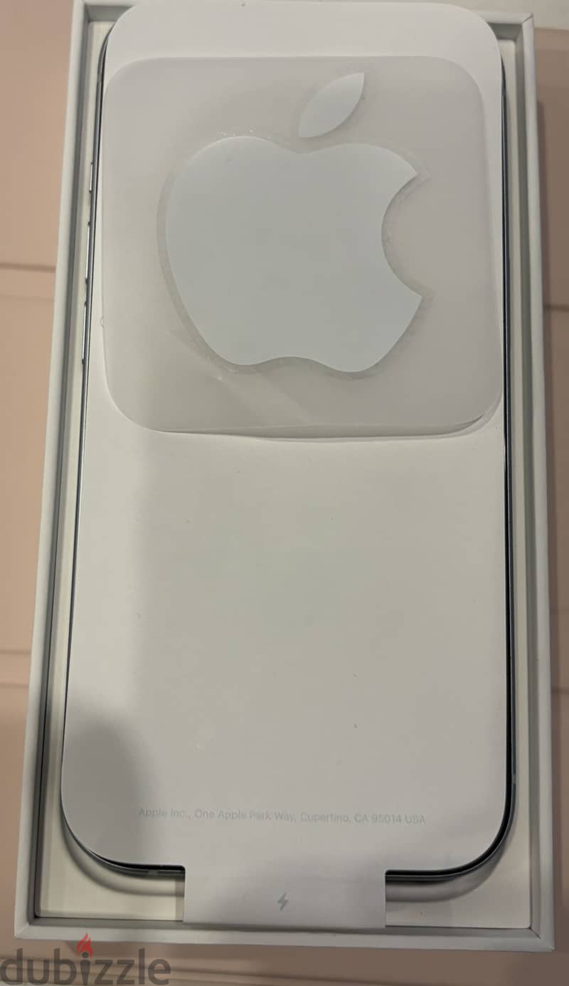 Apple - iPhone 15 5
