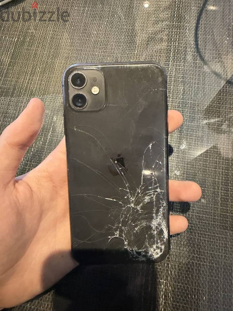 Apple - iPhone 11 3