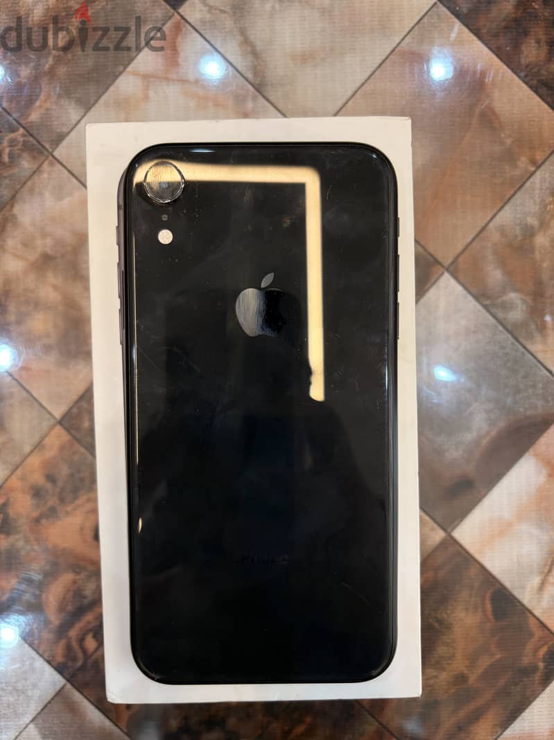 Apple - iPhone XR 3