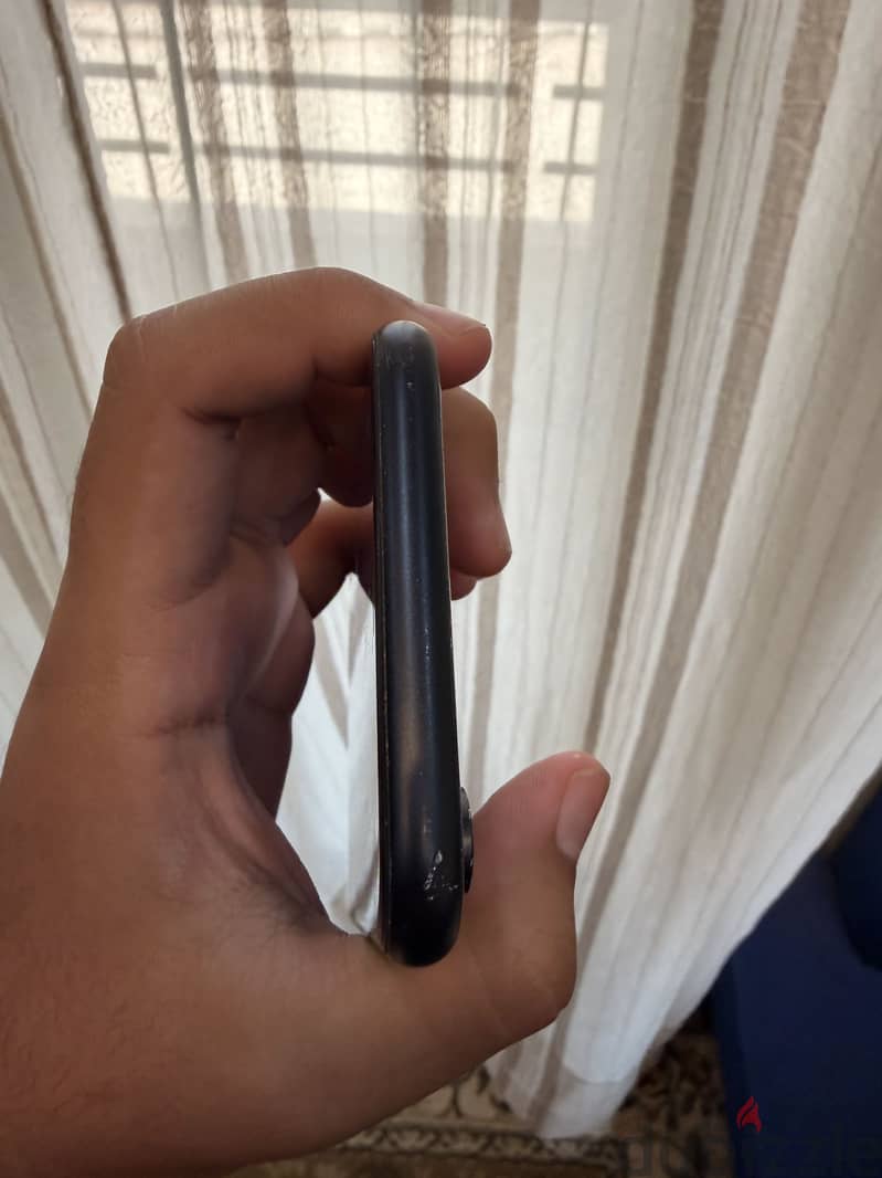 Apple - iPhone XR 6