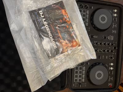 DDJ-FLX4 with case