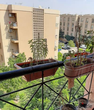 Apartment for sale with  a garden view at a great price contains the heaters Area 160M layout: 3 rooms - 3 bathrooms floor in Rehab1 ( phase)